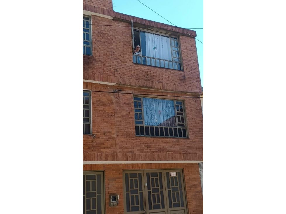 Casa en venta Cundinamarca Bogotá Ciudad Quirigua 84 m2 Habitaciones 3 Baños 2 Garajes 1 Precio $350000000