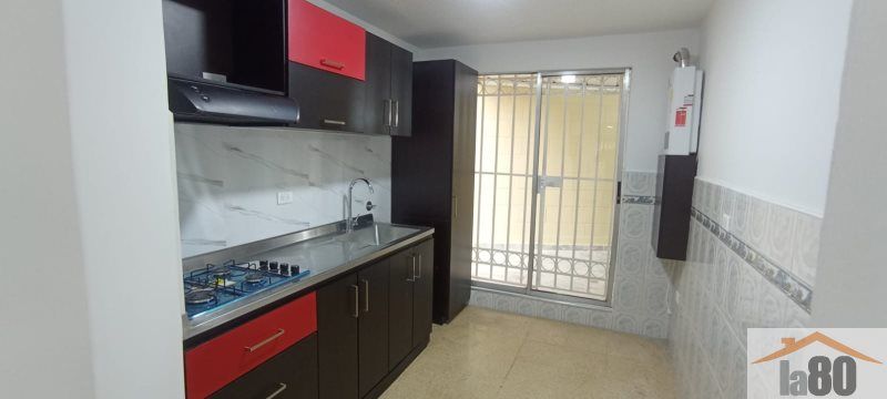 Casa en arriendo Antioquia Medellín Urbanizacion Plaza Florida 110 m2 Habitaciones 4 Baños 3 Garajes 0 Precio $2900000