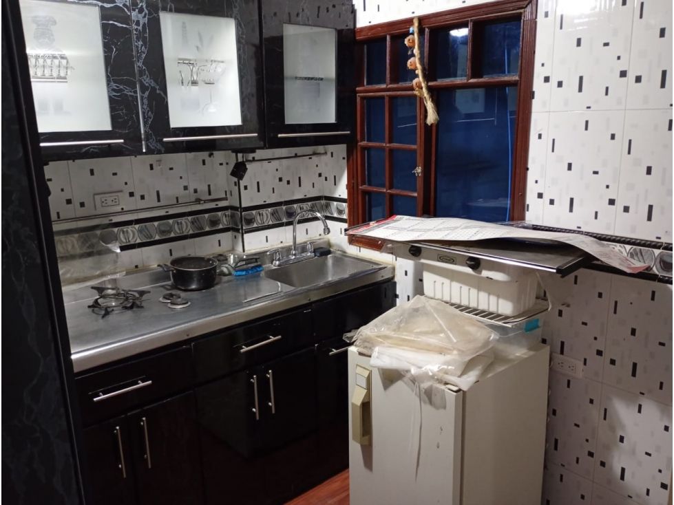 Casa en venta Cundinamarca Bogotá Cundinamarca 264 m2 Habitaciones 8 Baños 4 Garajes 1 Precio $550000000