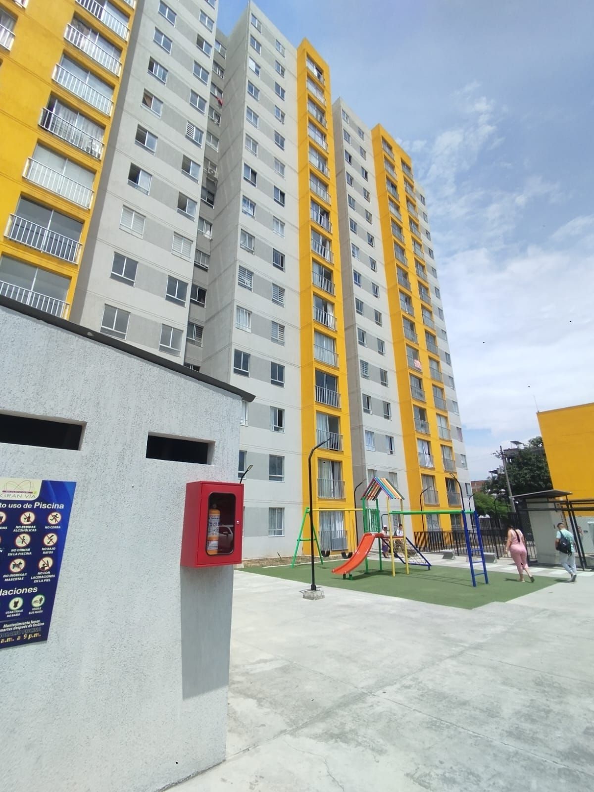 Apartamento en venta Valle Del Cauca Cali Sector Transito Municipal 57 m2 Habitaciones 3 Baños 2 Garajes 1 Precio $198000000