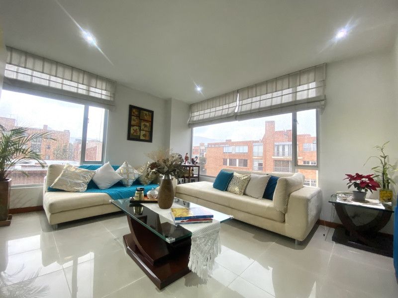 Apartamento en venta Cundinamarca Bogotá Santa Bibiana 200 m2 Habitaciones 4 Baños 5 Garajes 3 Precio $1500000000
