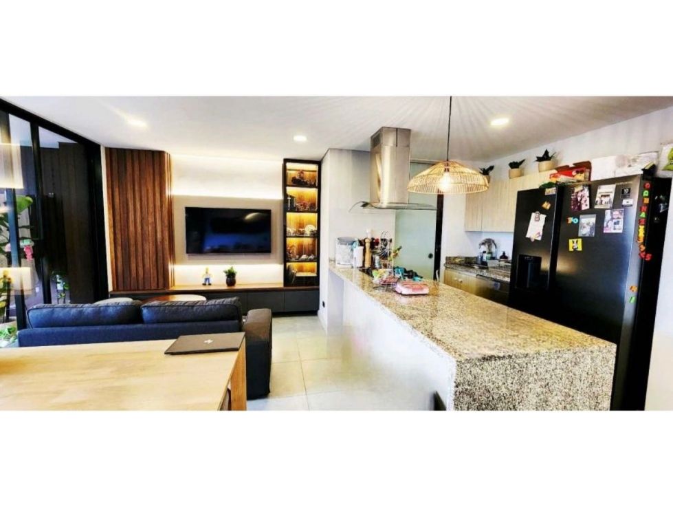 Apartamento en venta Antioquia Envigado El Esmeraldal 86 m2 Habitaciones 2 Baños 2 Garajes 2 Precio $740000000