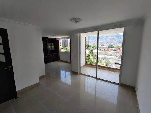 Apartamento en arriendo Antioquia Medellín La Pilarica 102 m2 Habitaciones 2 Baños 2 Garajes 1 Precio $3400000