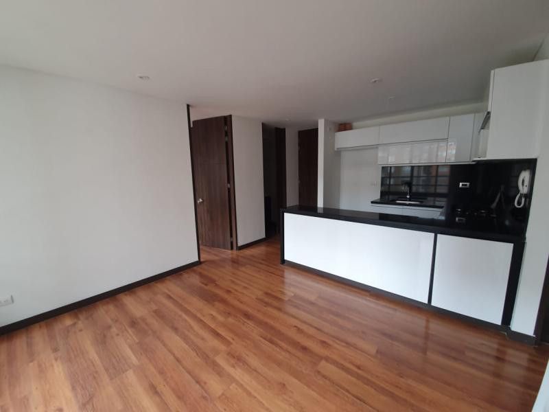 Apartamento en arriendo Cundinamarca Bogotá Cantalejo 68 m2 Habitaciones 3 Baños 2 Garajes 1 Precio $2967300