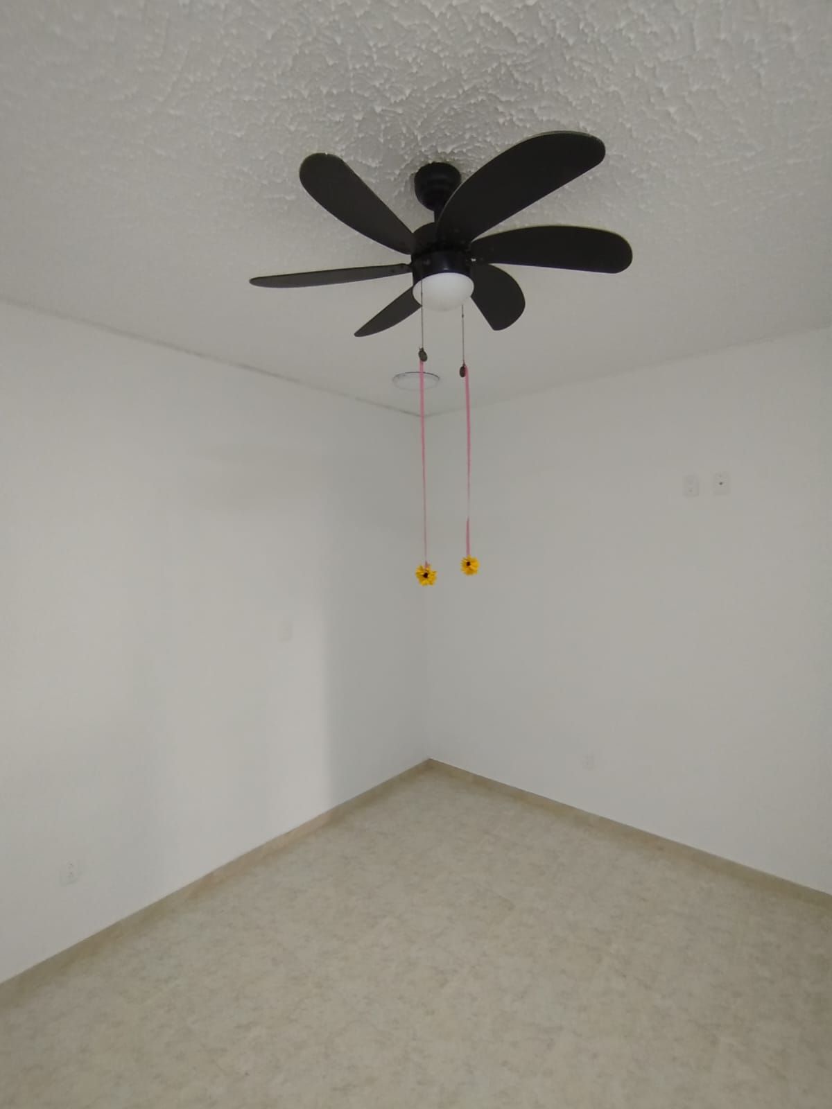 Apartaestudio en arriendo Santander Bucaramanga Los Pinos 45 m2 Habitaciones 1 Baños 1 Garajes 0 Precio $1300000