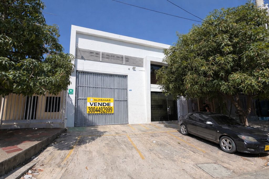 Bodega en venta Atlántico Barranquilla El Recreo 300 m2 Habitaciones 0 Baños 3 Garajes 0 Precio $1150000000