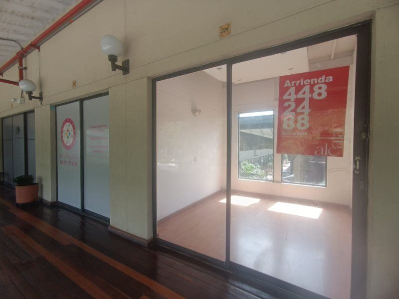 Local en arriendo Antioquia Envigado Pontevedra 15 m2 Habitaciones 0 Baños 0 Garajes 0 Precio $1100000