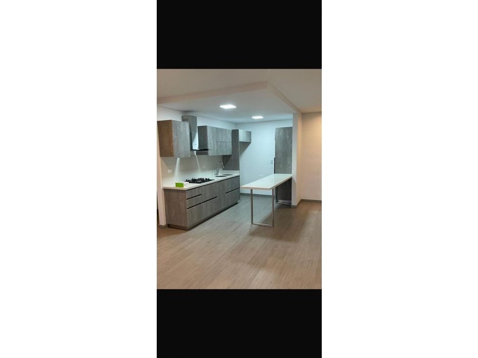 Apartamento en arriendo Risaralda Pereira La Isla 104 m2 Habitaciones 3 Baños 2 Garajes 1 Precio $3500000