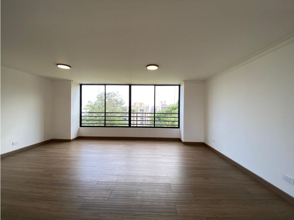 Apartamento en venta Antioquia Medellín San Lucas 123 m2 Habitaciones 3 Baños 2 Garajes 2 Precio $960000000