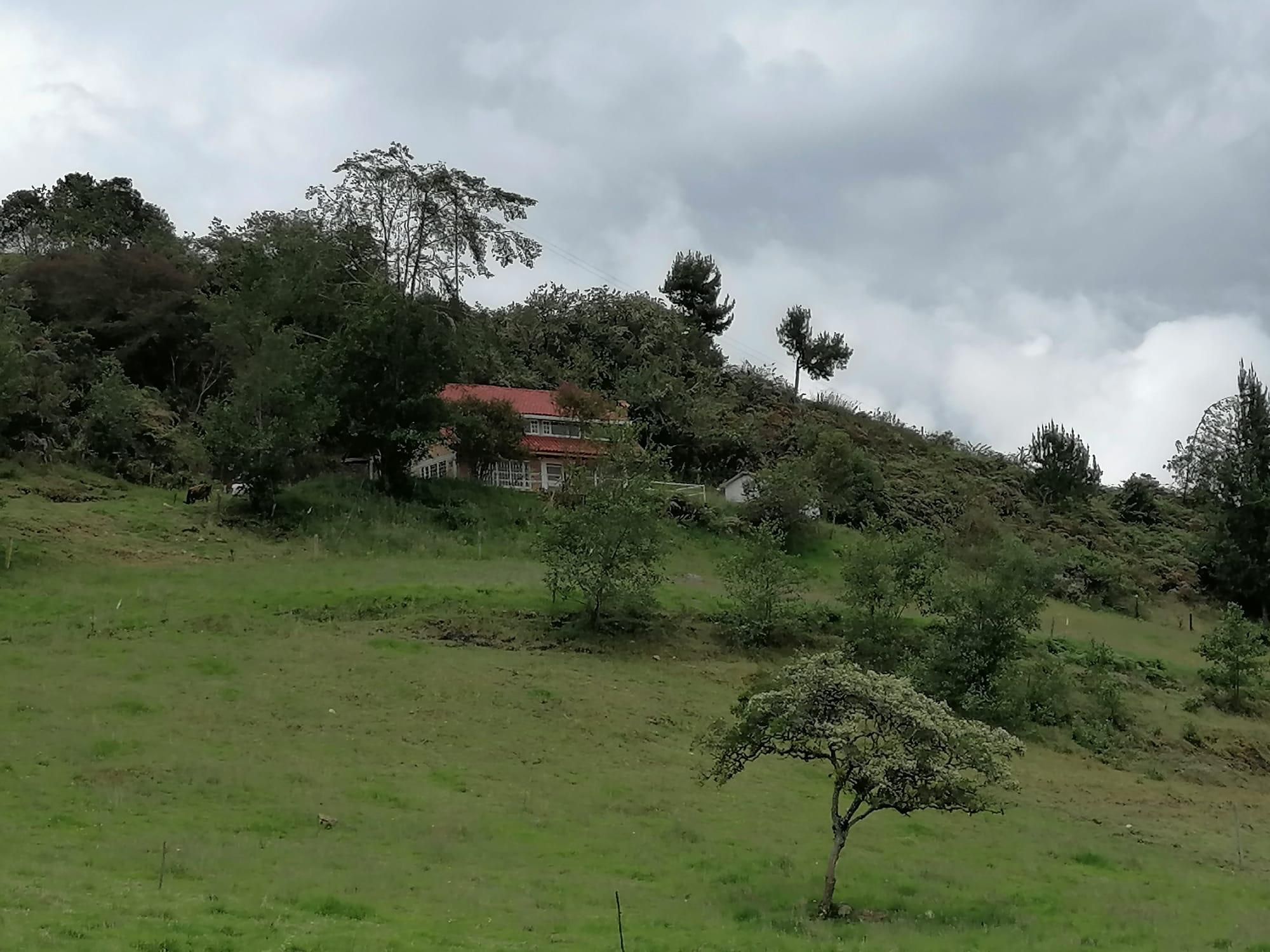 Finca en venta Cundinamarca Chocontá Choconta 0 m2 Habitaciones 2 Baños 3 Garajes 2 Precio $750000000