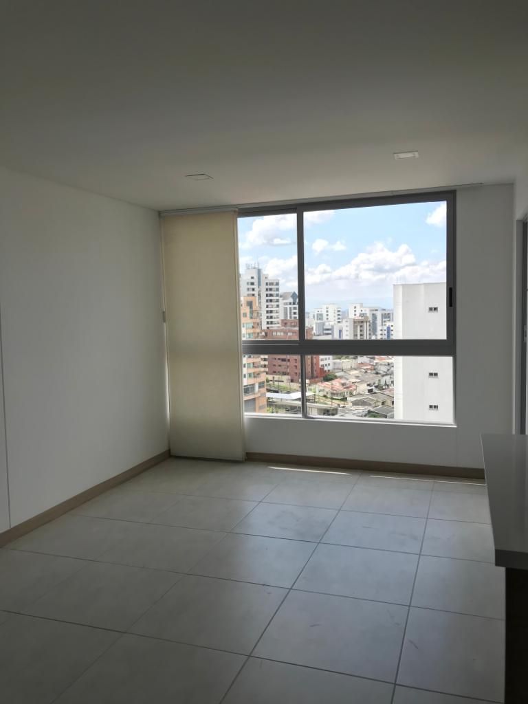 Apartaestudio en venta Risaralda Pereira Los Alpes 48 m2 Habitaciones 1 Baños 2 Garajes 1 Precio $385000000