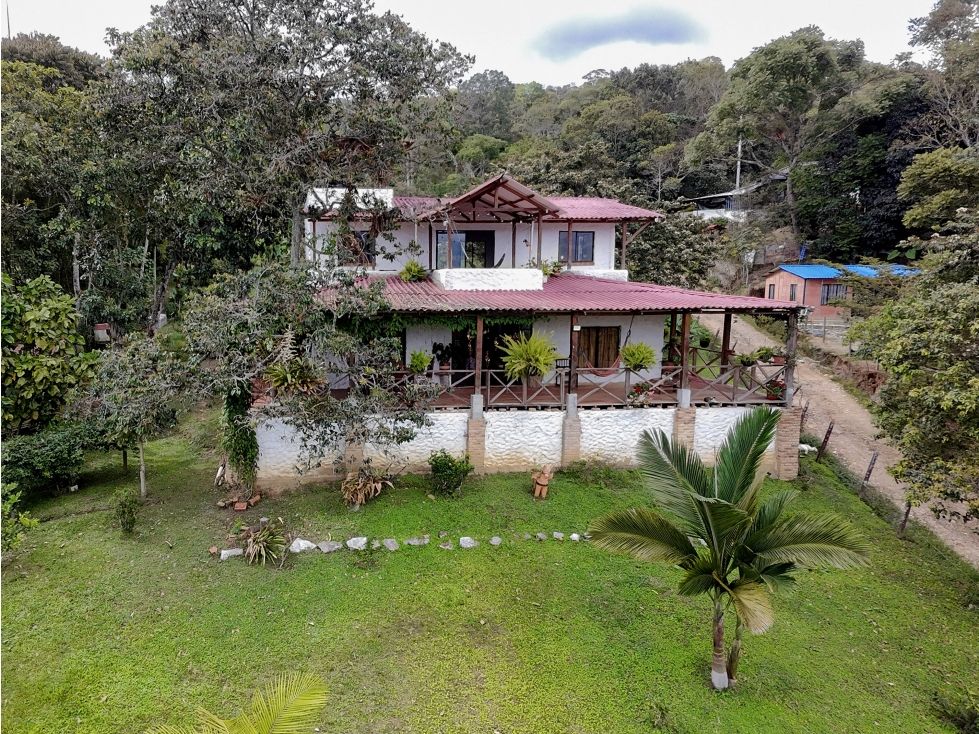 Finca en venta Cundinamarca Silvania Silvania 550 m2 Habitaciones 8 Baños 4 Garajes 6 Precio $980000000