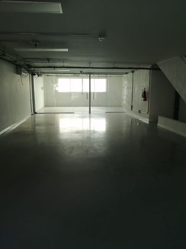 Bodega en arriendo Antioquia Medellín Alejandria 300 m2 Habitaciones 0 Baños 3 Garajes 3 Precio $14500000