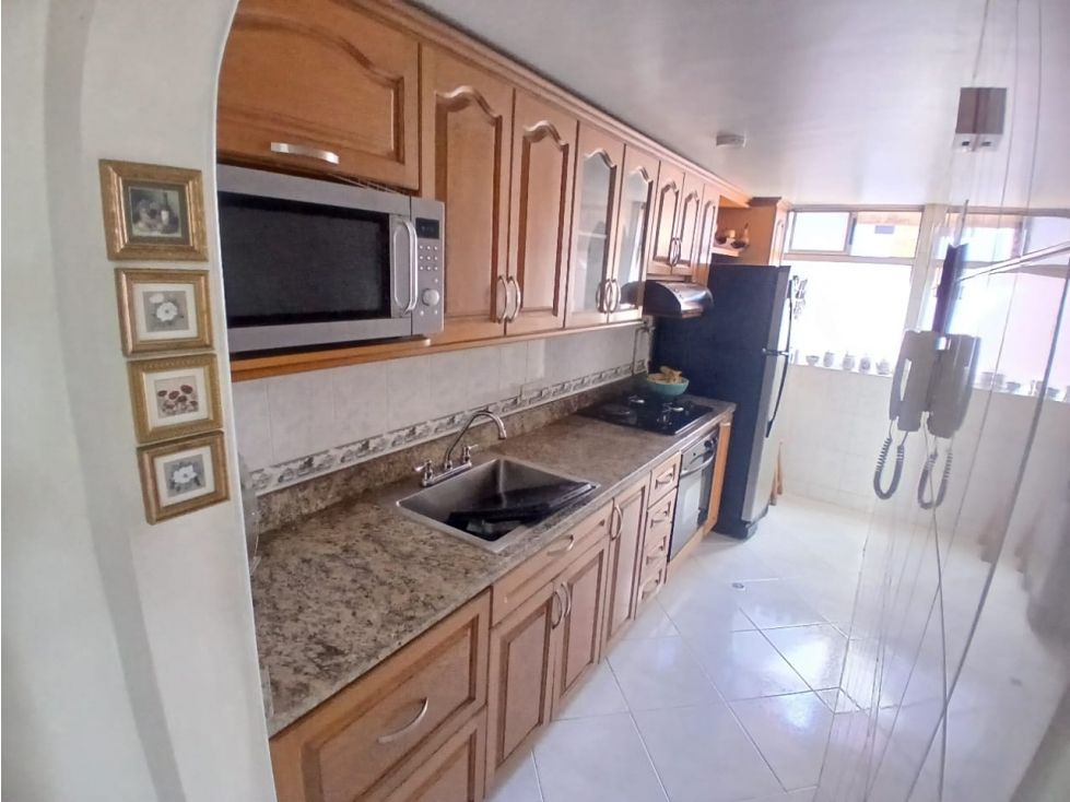 Apartamento en venta Antioquia Medellín La Castellana 80 m2 Habitaciones 3 Baños 2 Garajes 1 Precio $475000000