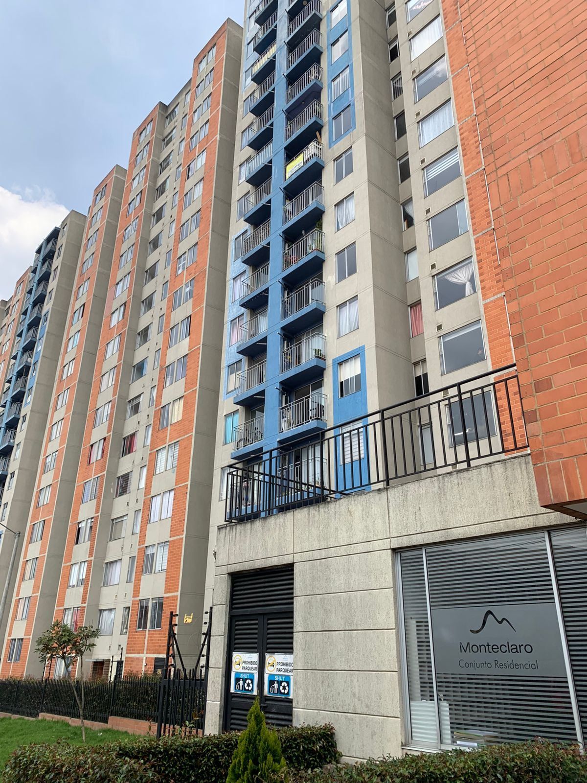 Apartamento en venta Cundinamarca Bogotá Naranjos 42 m2 Habitaciones 2 Baños 1 Garajes 0 Precio $215000000