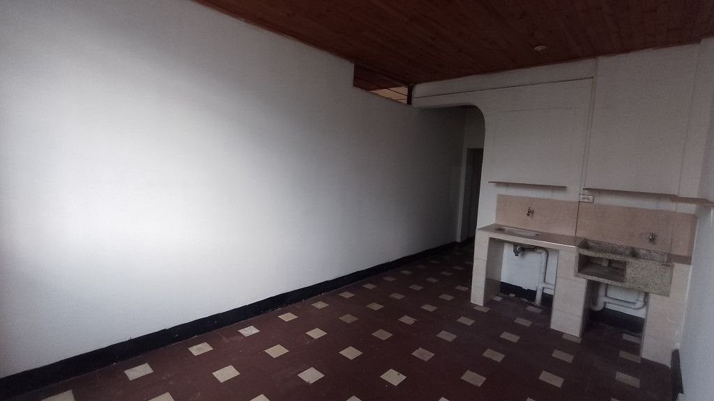 Apartaestudio en arriendo Valle Del Cauca Cali El Hoyo 45 m2 Habitaciones 1 Baños 1 Garajes 0 Precio $450000