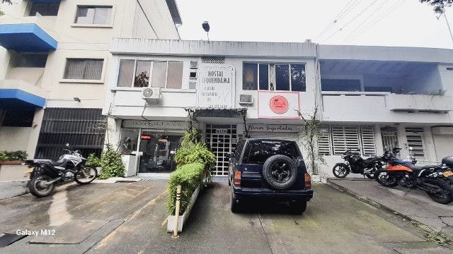Casa en venta Valle Del Cauca Cali Tequendama 420 m2 Habitaciones 14 Baños 13 Garajes 0 Precio $1200000000