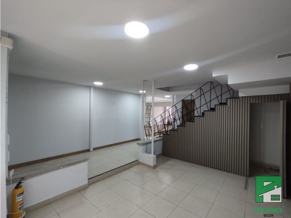 Casa en arriendo Antioquia Medellín Las Acacias 420 m2 Habitaciones 10 Baños 4 Garajes 2 Precio $10180000