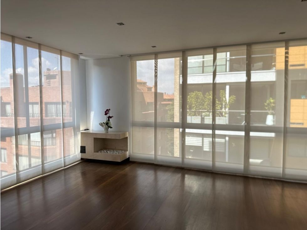 Apartamento en arriendo Cundinamarca Bogotá La Carolina 125 m2 Habitaciones 2 Baños 2 Garajes 2 Precio $7800000