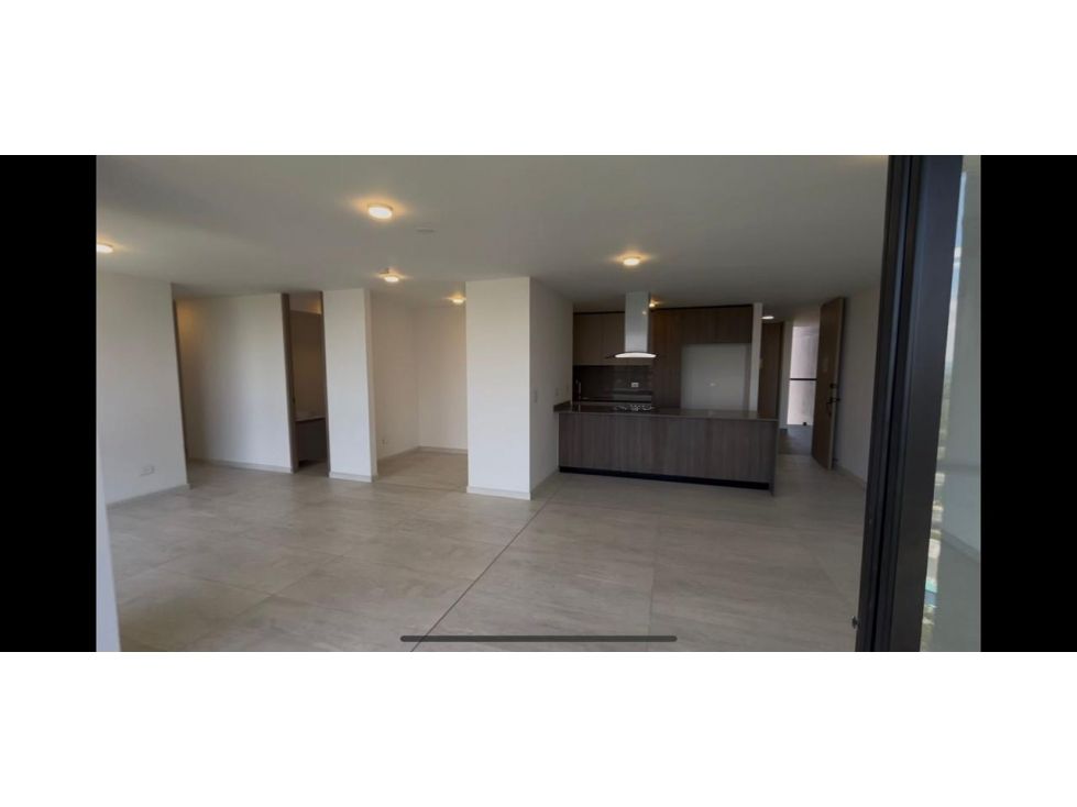 Apartamento en arriendo Risaralda Pereira San Jose Sur 126 m2 Habitaciones 3 Baños 3 Garajes 2 Precio $4900000