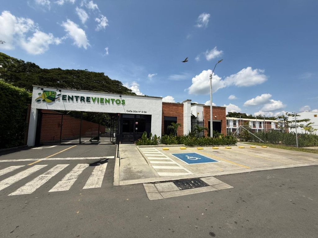 Casa en arriendo Valle Del Cauca Jamundí Cd Terranova Et Ii 70 m2 Habitaciones 3 Baños 2 Garajes 1 Precio $1520000