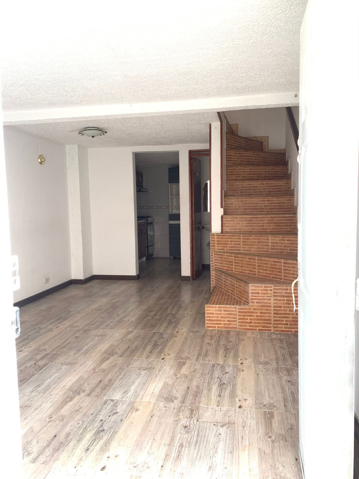 Casa en venta Cundinamarca Bogotá Florencia 69 m2 Habitaciones 4 Baños 3 Garajes 0 Precio $340000000