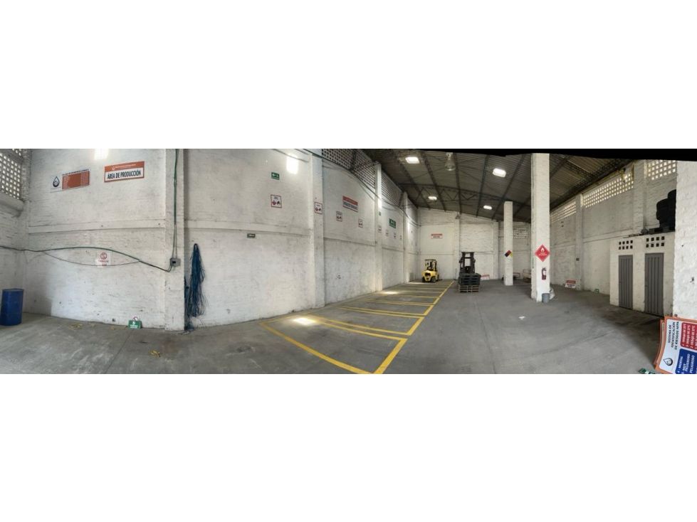 Bodega en venta Valle Del Cauca Cali Menga 209 m2 Habitaciones 0 Baños 2 Garajes 3 Precio $478000000
