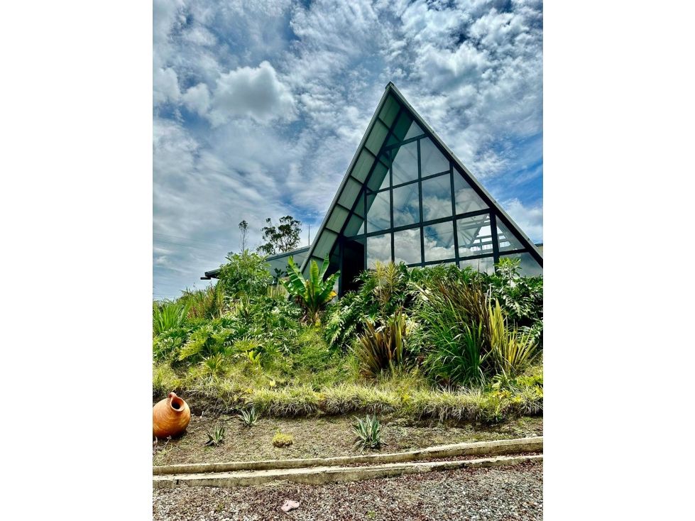 Casa en arriendo Antioquia Rionegro Ub Lotus Et I 250 m2 Habitaciones 3 Baños 3 Garajes 7 Precio $8000000