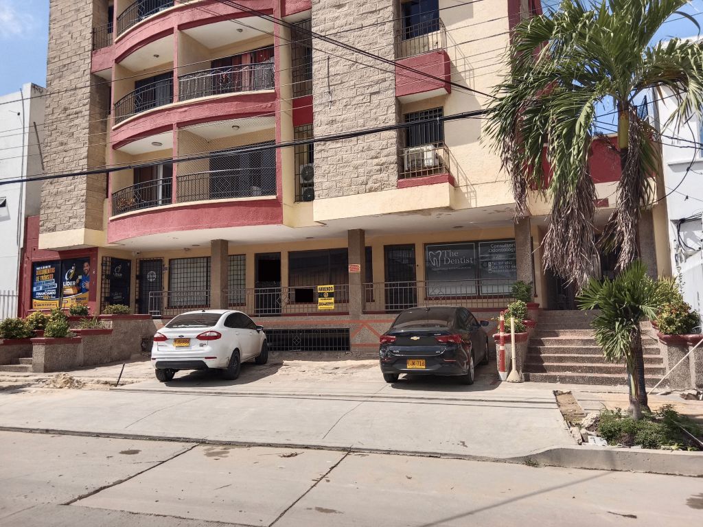 Local en venta Atlántico Barranquilla Las Delicias 32 m2 Habitaciones 0 Baños 1 Garajes 0 Precio $165000000