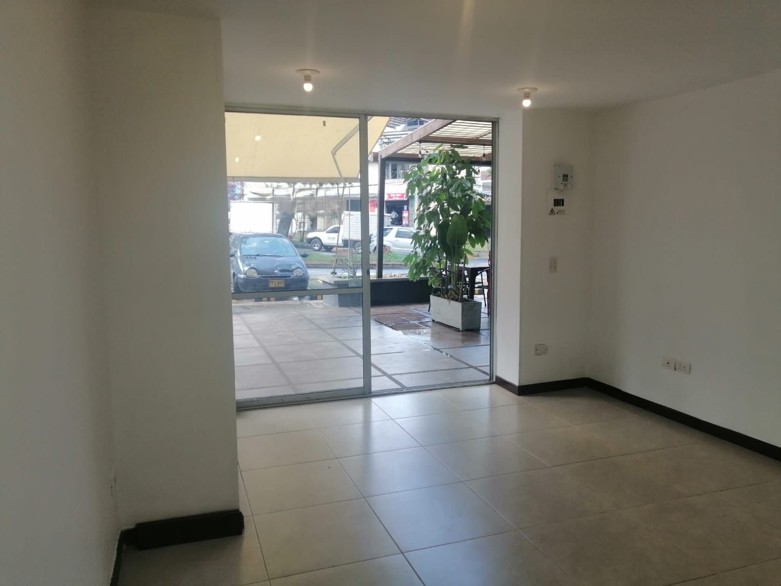 Local en arriendo Risaralda Pereira Los Alamos 20 m2 Habitaciones 0 Baños 1 Garajes 0 Precio $2250000