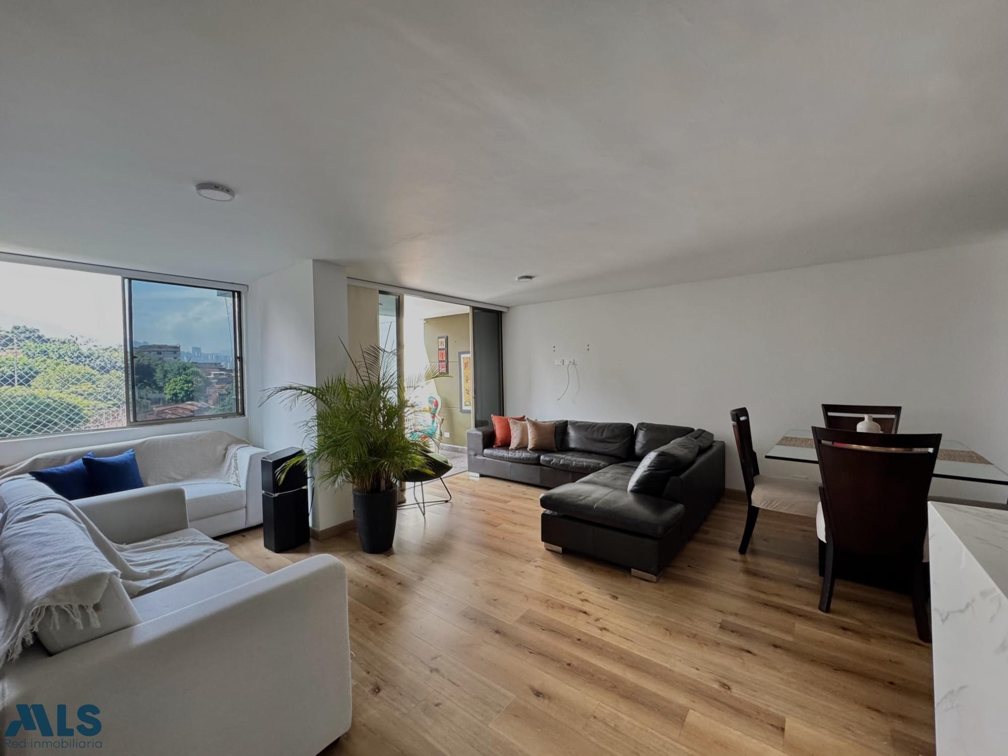 Apartamento en venta Antioquia Envigado La Hacienda 81 m2 Habitaciones 2 Baños 2 Garajes 1 Precio $760000000