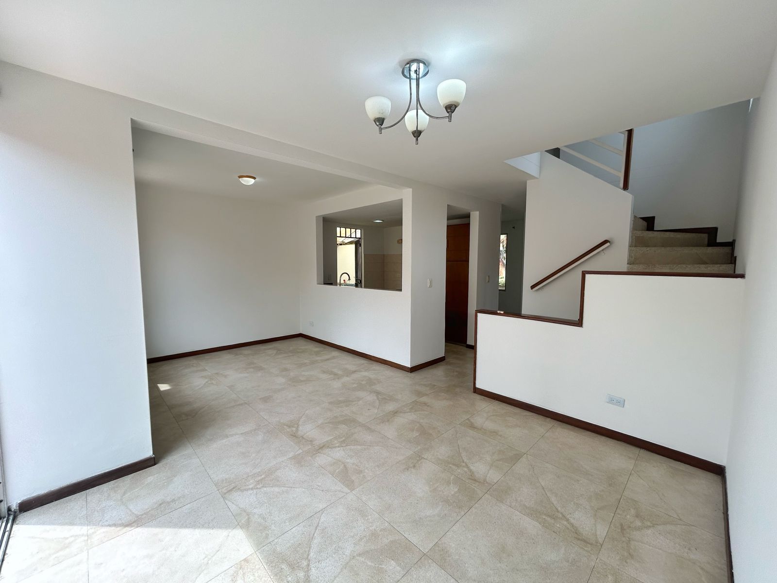Casa en venta Valle Del Cauca Jamundí Cr Castillo La Herreria Ii 142 m2 Habitaciones 3 Baños 4 Garajes 3 Precio $500000000