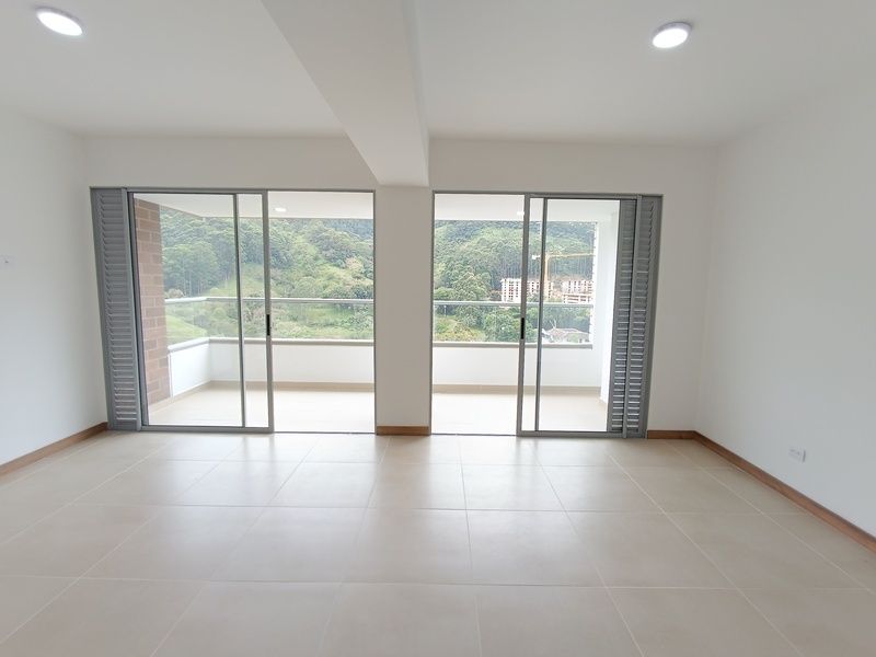 Local en arriendo Antioquia Sabaneta Vegas De San José 84 m2 Habitaciones 0 Baños 3 Garajes 1 Precio $3600000