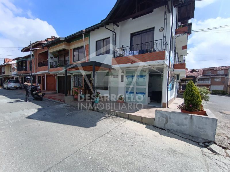 Local en arriendo Antioquia Rionegro El Porvenir 15 m2 Habitaciones 0 Baños 1 Garajes 0 Precio $1500000