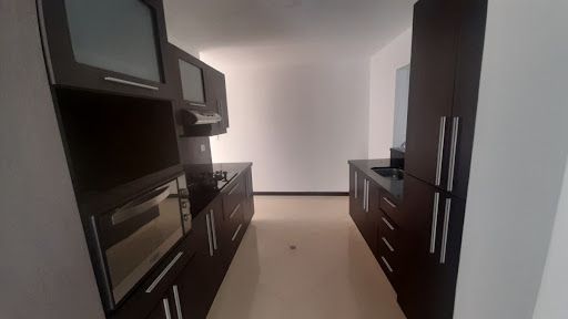 Casa en arriendo Antioquia Medellín La Castellana 100 m2 Habitaciones 2 Baños 2 Garajes 1 Precio $4000000