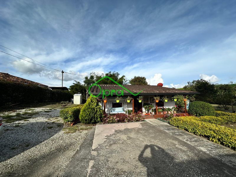 Finca en venta Antioquia El Carmen De Viboral La María 2300 m2 Habitaciones 4 Baños 3 Garajes 0 Precio $1295000000