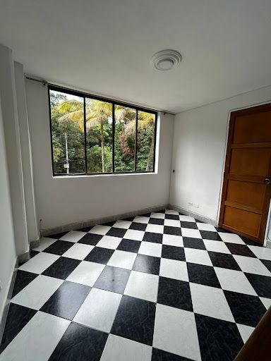 Apartaestudio en arriendo Antioquia Medellín Los Alcazares 30 m2 Habitaciones 1 Baños 1 Garajes 0 Precio $1200000