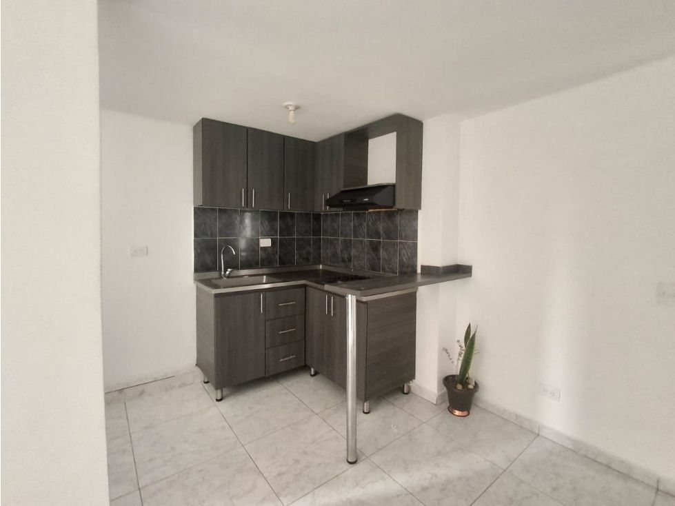Apartamento en arriendo Antioquia Medellín San Antonio De Prado 38 m2 Habitaciones 2 Baños 1 Garajes 0 Precio $1200000