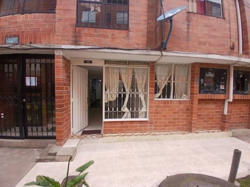 Apartamento en arriendo Cundinamarca Bogotá Ub La Gran Granada 60 m2 Habitaciones 3 Baños 2 Garajes 0 Precio $1500000