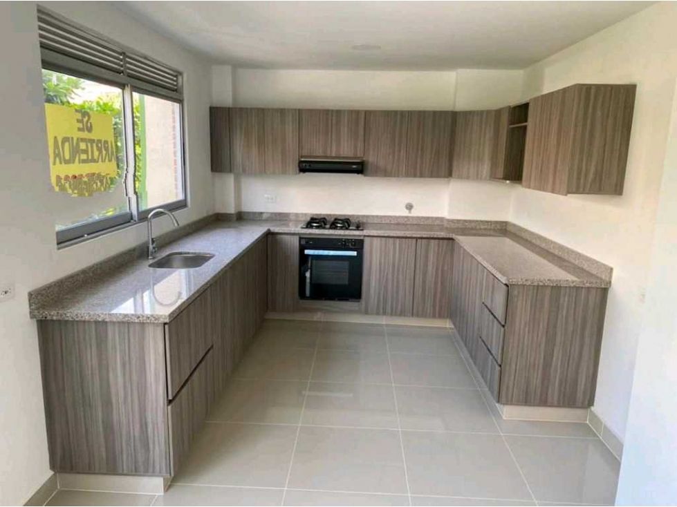 Apartamento en arriendo Antioquia Medellín La Castellana 134 m2 Habitaciones 3 Baños 3 Garajes 0 Precio $4200000