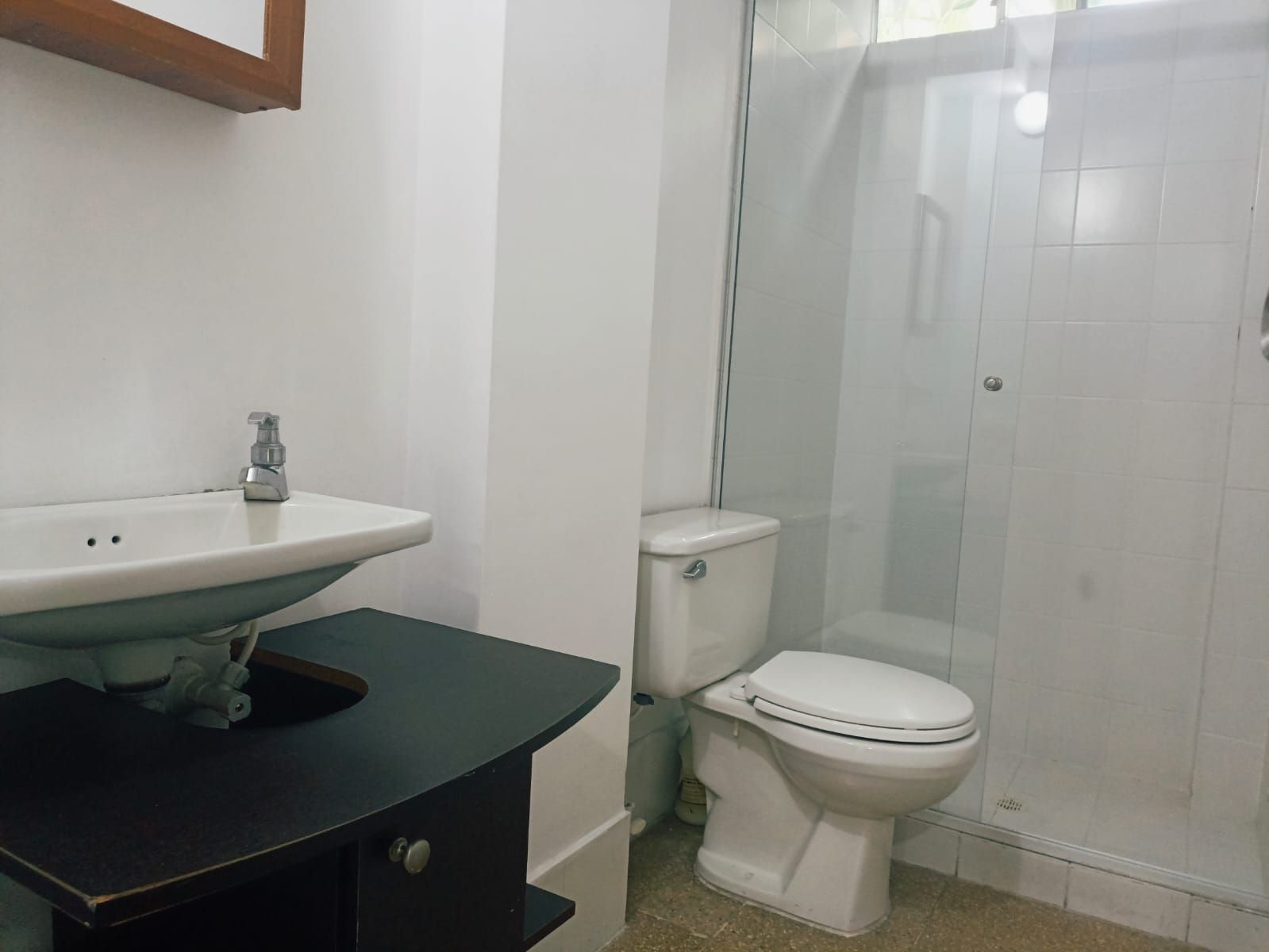 Casa en arriendo Antioquia Medellín Calle Nueva 230 m2 Habitaciones 3 Baños 3 Garajes 2 Precio $5900000