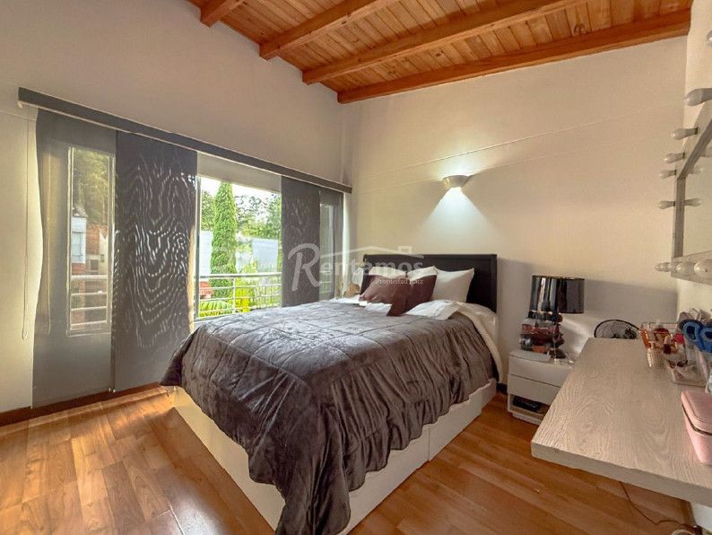 Casa en venta Antioquia Envigado Zúñiga 198 m2 Habitaciones 3 Baños 3 Garajes 2 Precio $1450000000