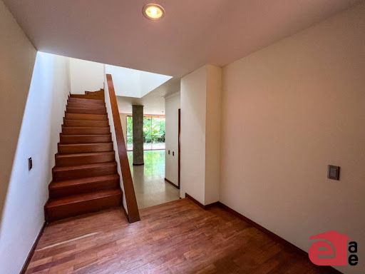 Casa en arriendo Antioquia Envigado El Esmeraldal 238 m2 Habitaciones 4 Baños 5 Garajes 1 Precio $9000000