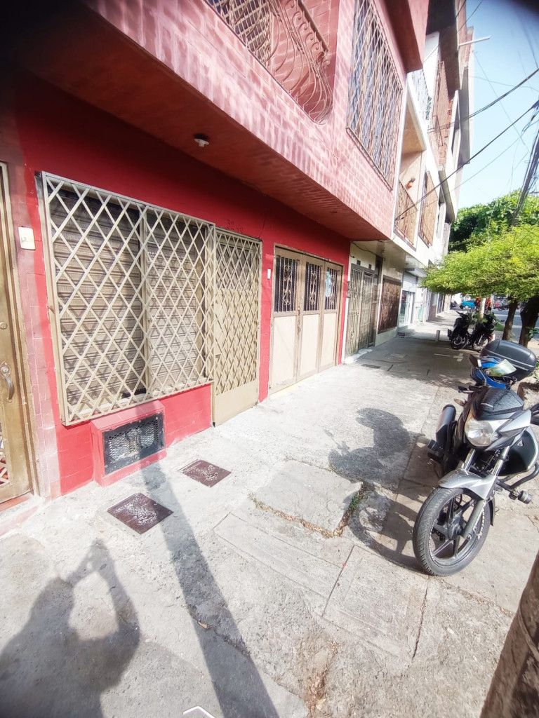 Apartaestudio en venta Valle Del Cauca Cali Santa Elena 50 m2 Habitaciones 1 Baños 2 Garajes 0 Precio $130000000