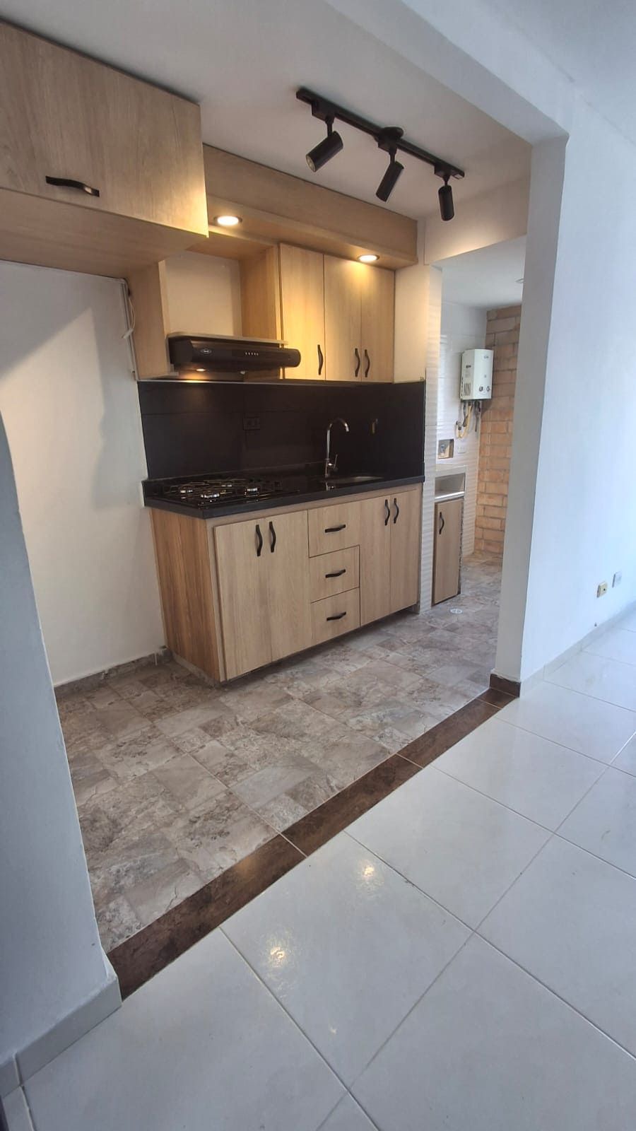 Apartamento en venta Antioquia Itagüí Cr Mantia 50 m2 Habitaciones 3 Baños 2 Garajes 1 Precio $350000000