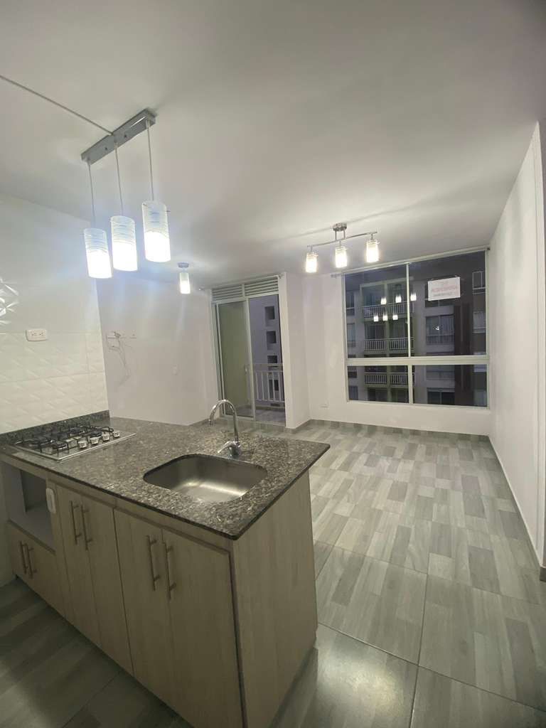 Apartamento en arriendo Risaralda Pereira Portales De Birmania 56 m2 Habitaciones 2 Baños 2 Garajes 1 Precio $1400000