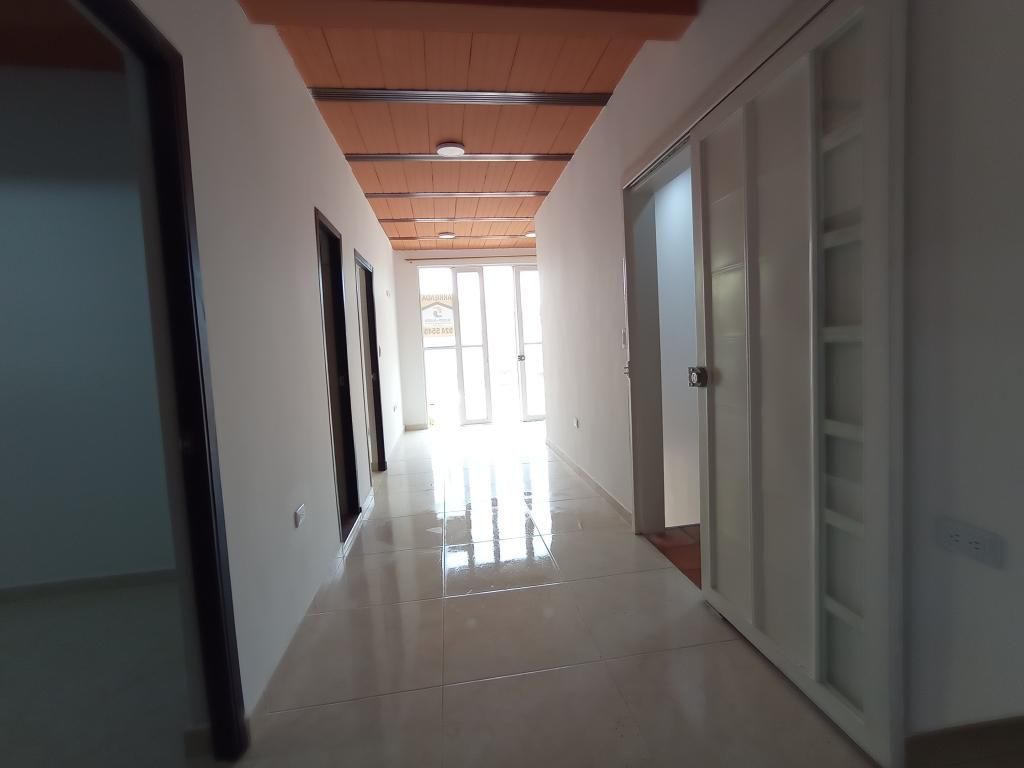 Casa en arriendo Valle Del Cauca Cali Ciudadela Comfandi 70 m2 Habitaciones 3 Baños 2 Garajes 0 Precio $900000