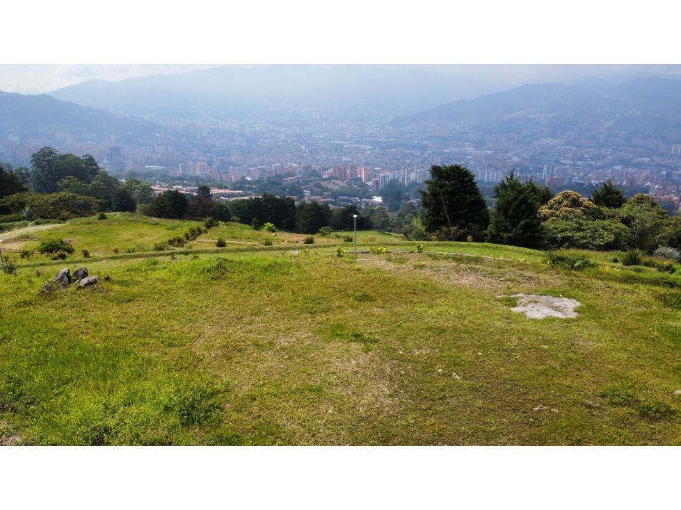 Lote en venta Antioquia Medellín Los Balsos No1 2137 m2 Habitaciones 0 Baños 0 Garajes 0 Precio $1998693015