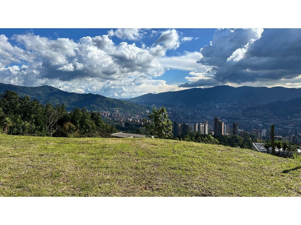Lote en venta Antioquia Medellín Medellín 2158 m2 Habitaciones 0 Baños 0 Garajes 0 Precio $2050000000