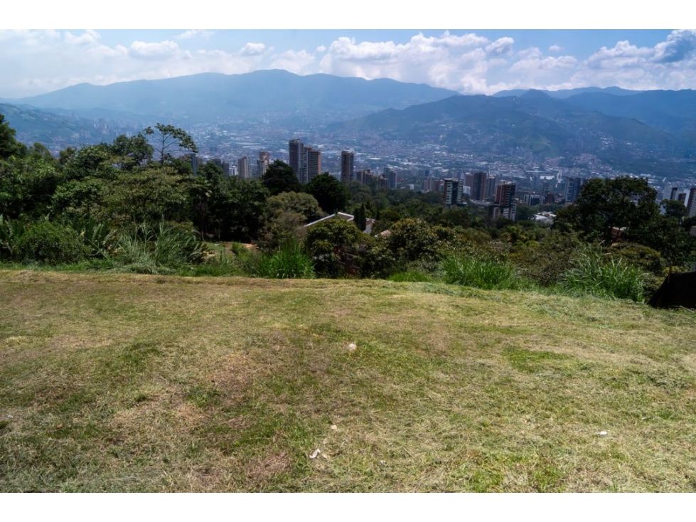Lote en venta Antioquia Medellín Medellín 2118 m2 Habitaciones 0 Baños 0 Garajes 0 Precio $1730000000